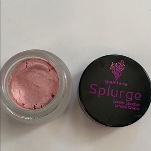 Splurge cream eye shadow